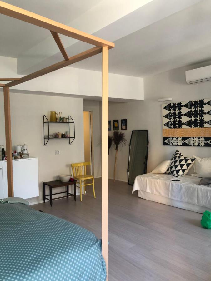 ホテル Casa Minu Santa Chiara カリアリ エクステリア 写真