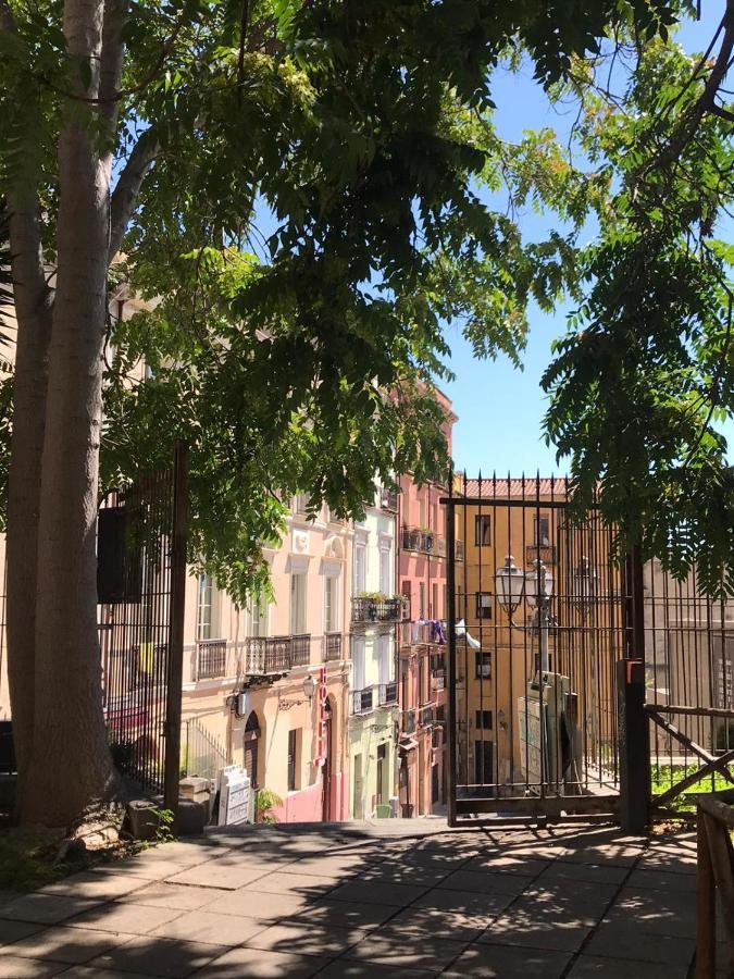 ホテル Casa Minu Santa Chiara カリアリ エクステリア 写真